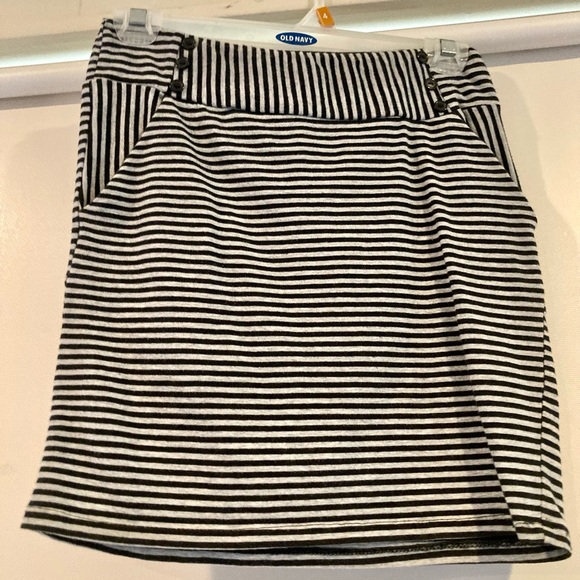 Xhilaration Skirt (Lot of 2) - Picture 3 of 6